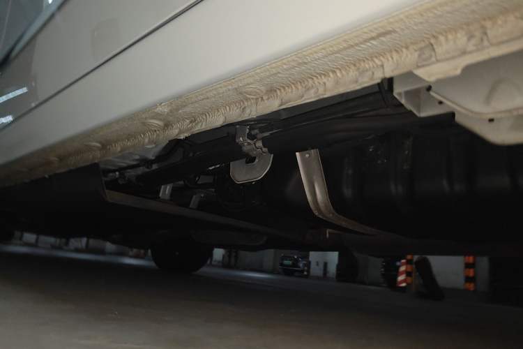 Used Buick GL8 2020 Land Business Class 652T Luxury Model Chassis Rear Left