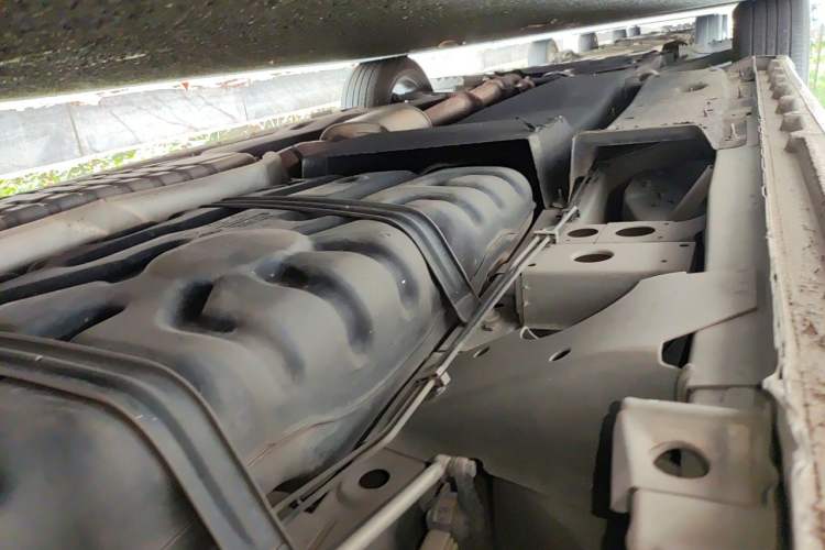 Used Buick GL8 2020 ES Land Cruiser 653T Luxury Edition Chassis Rear Left
