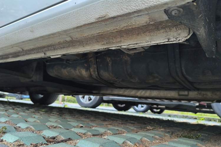 Used Buick GL8 2020 ES Land Cruiser 653T Luxury Model Chassis Rear Left