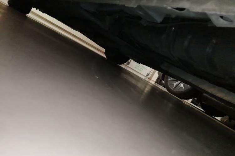 Used Buick GL8 2020 ES Land Cruiser 653T Luxury Model Chassis Rear Left