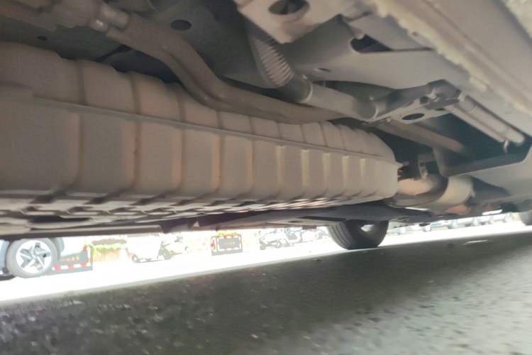 Used Buick GL8 2020 ES Land Cruiser 653T Luxury Edition Chassis Rear Right