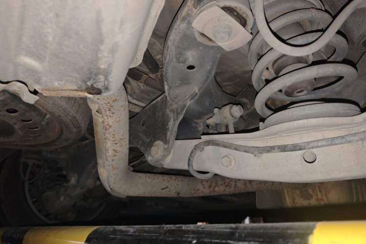 Used Buick GL8 2020 ES Land Cruiser 653T Comfort Edition Chassis Rear Right
