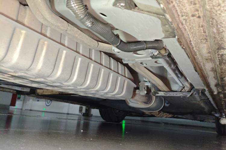 Used Buick GL8 2020 ES Land Cruiser 653T Luxury Edition Chassis Rear Right