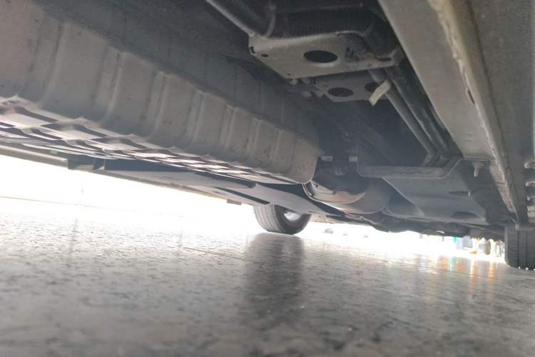 Used Buick GL8 2020 ES Land Cruiser 653T Comfort Edition Chassis Rear Right