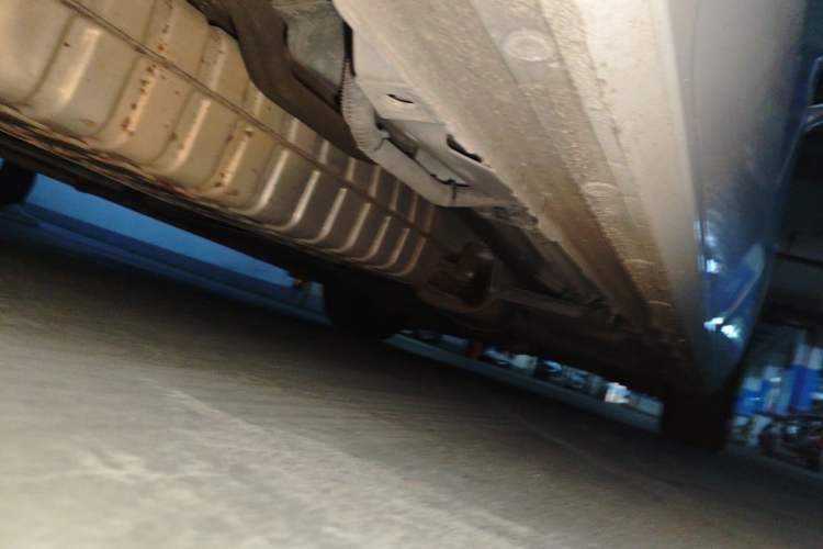 Used Buick GL8 2020 ES Land Cruiser 653T Comfort Edition Chassis Rear Right
