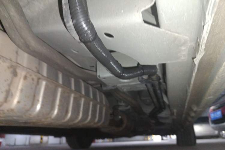 Used Buick GL8 2020 ES Land Cruiser 653T Comfort Edition Chassis Rear Right