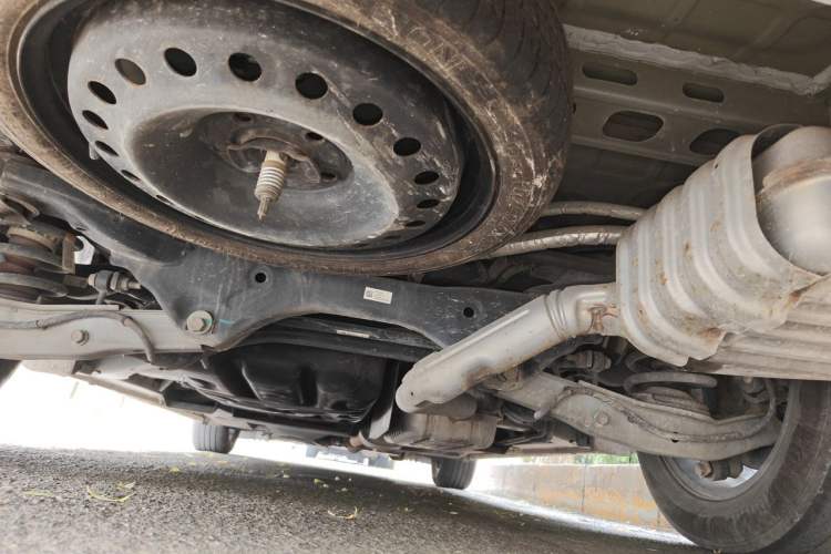 Used Buick GL8 2020 ES Land Cruiser 653T Comfort Edition Chassis Rear