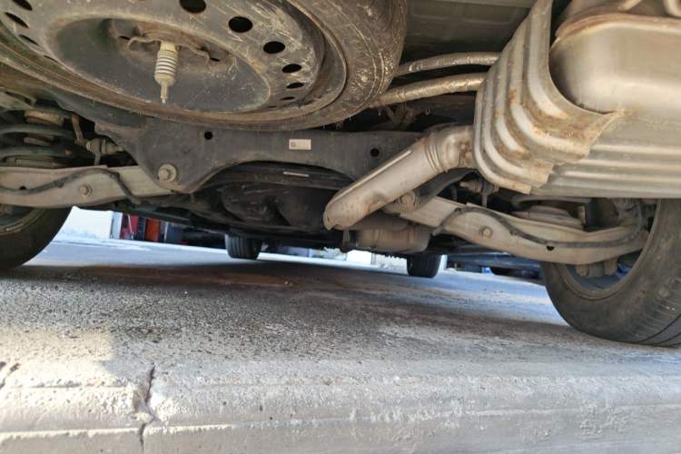 Used Buick GL8 2020 ES Land Cruiser 653T Luxury Model Chassis Rear