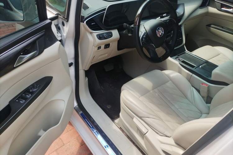 Used Buick GL8 2020 ES Land Cruiser 653T Comfort Edition Driver Seat