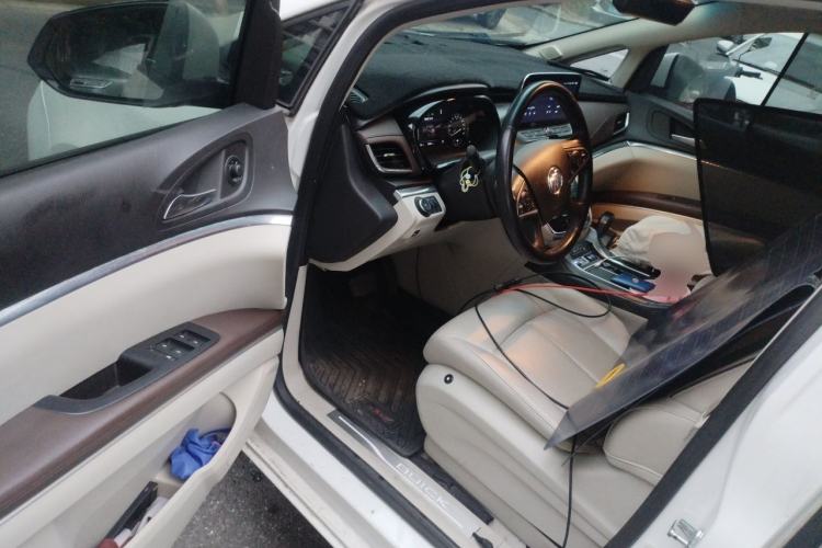 Used Buick GL8 2020 Land Business Class 652T Premium Model Driver Seat