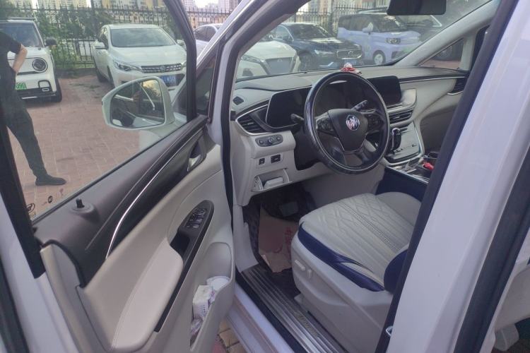 Used Buick GL8 2020 ES Land Cruiser 653T Comfort Edition Driver Seat