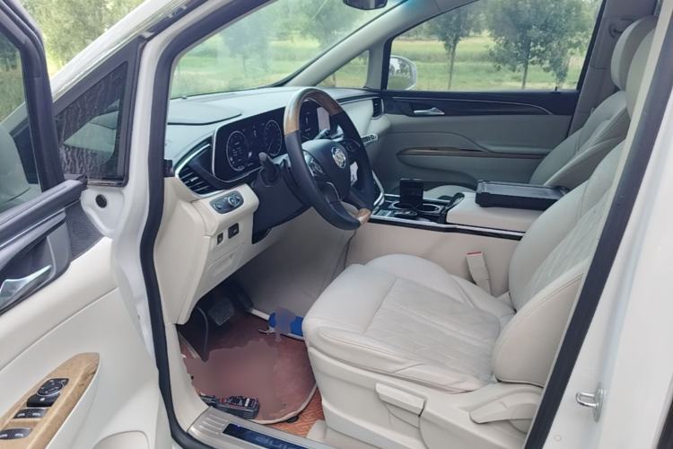 Used Buick GL8 2020 ES Land Cruiser 653T Comfort Edition Driver Seat