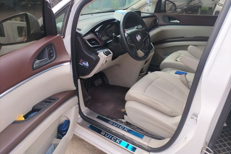 Used Buick GL8 2020 Land Business Class 652T Premium Model Driver Seat