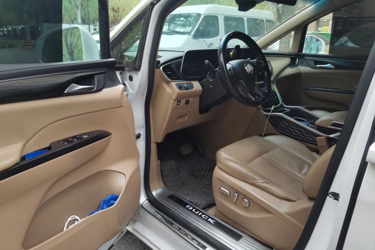 Used Buick GL8 2020 ES Land Cruiser 653T Luxury Edition Driver Seat