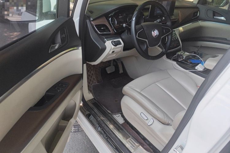 Used Buick GL8 2020 Land Cruiser Executive Class 652T Comfort Model Driver Seat
