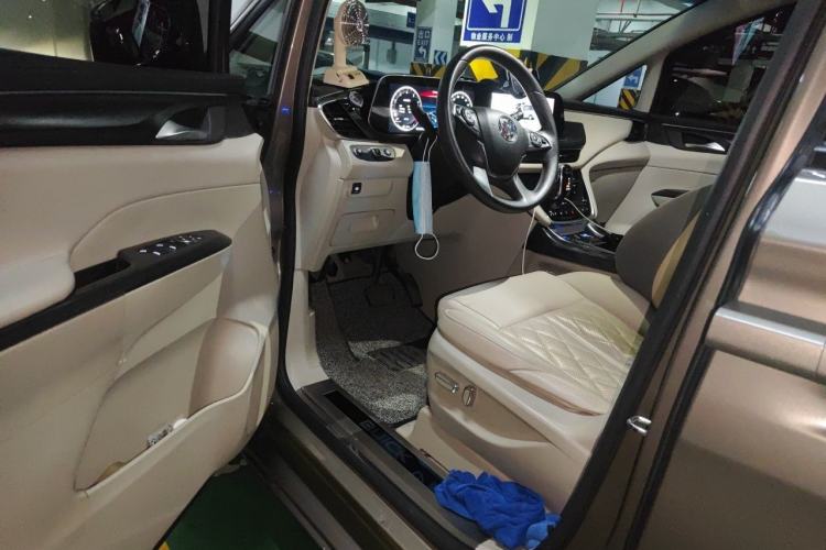 Used Buick GL8 2020 ES Land Cruiser 653T Comfort Edition Driver Seat