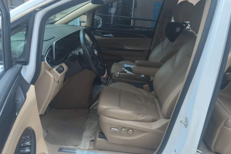 Used Buick GL8 2020 ES Land Cruiser 653T Flagship Model Driver Seat