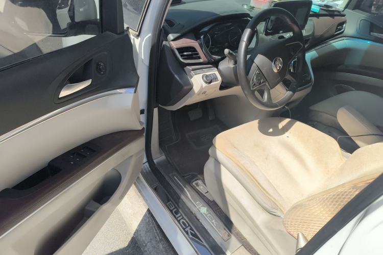Used Buick GL8 2020 Land Business Class 652T Premium Model Driver Seat