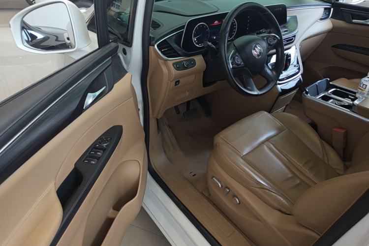 Used Buick GL8 2020 ES Land Cruiser 653T Luxury Model Driver Seat