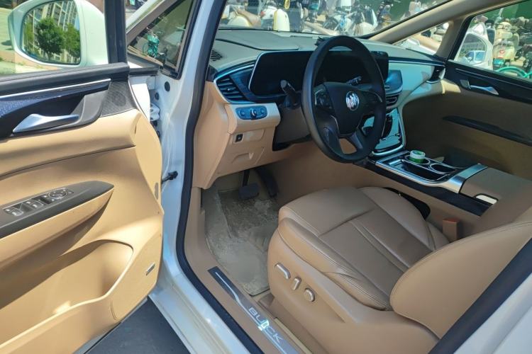 Used Buick GL8 2020 ES Land Cruiser 653T Flagship Model Driver Seat