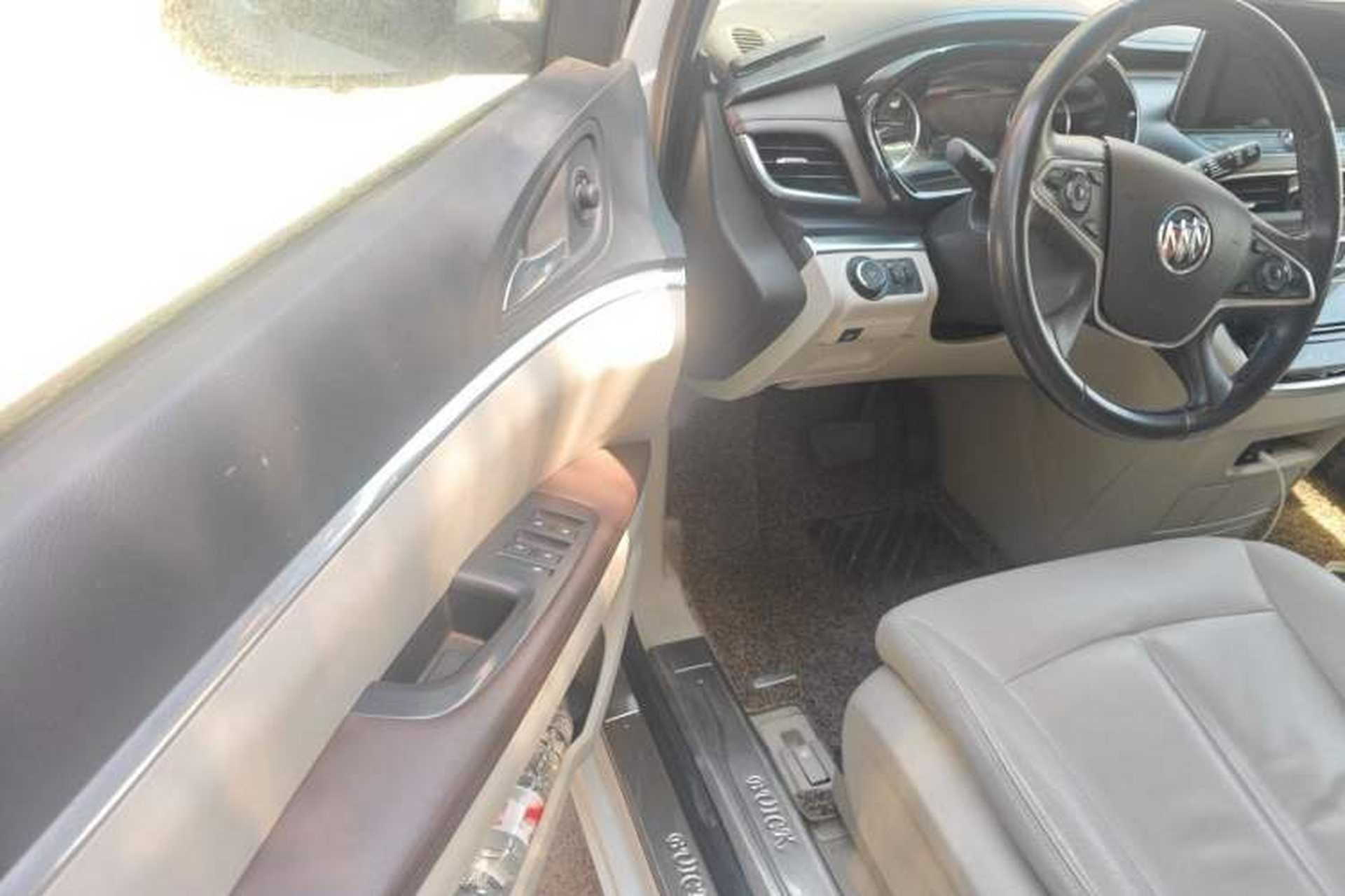 Used Buick GL8 2020 Land Business Class 652T Luxury Model Driver Seat