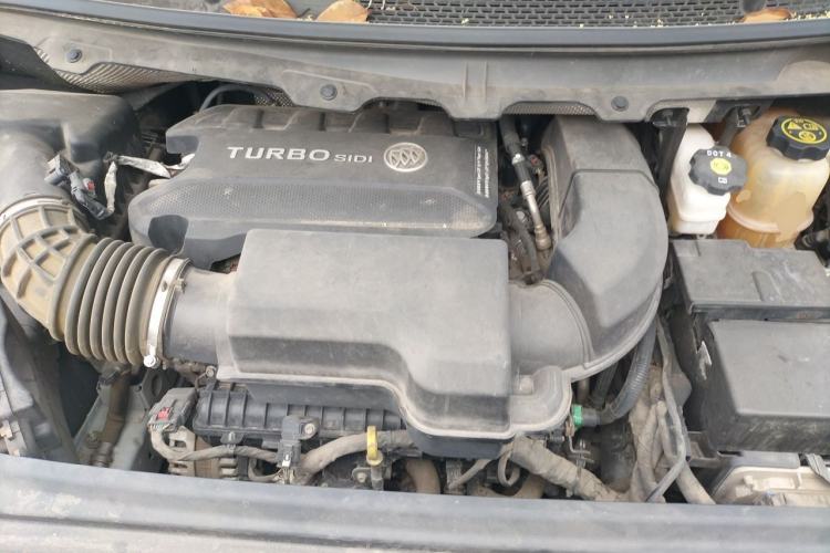 Used Buick GL8 2020 Land Business Class 652T Premium Model Engine Bay