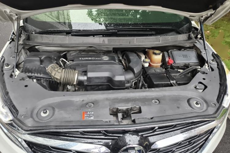 Used Buick GL8 2020 ES Land Cruiser 653T Comfort Edition Engine Bay