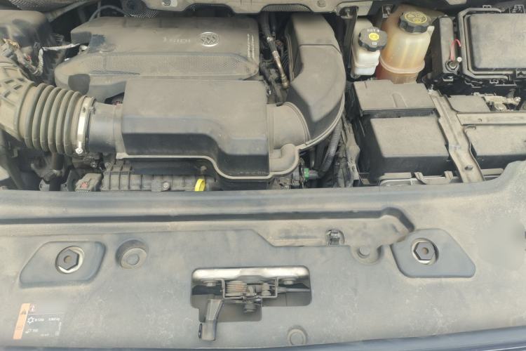 Used Buick GL8 2020 Land Business Class 652T Luxury Model Engine Bay