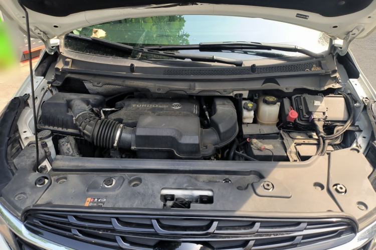 Used Buick GL8 2020 Land Business Class 652T Luxury Model Engine Bay
