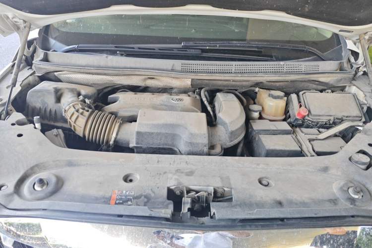 Used Buick GL8 2020 ES Land Cruiser 653T Comfort Edition Engine Bay