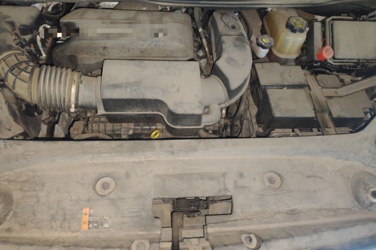 Used Buick GL8 2020 ES Land Cruiser 653T Comfort Edition Engine Bay