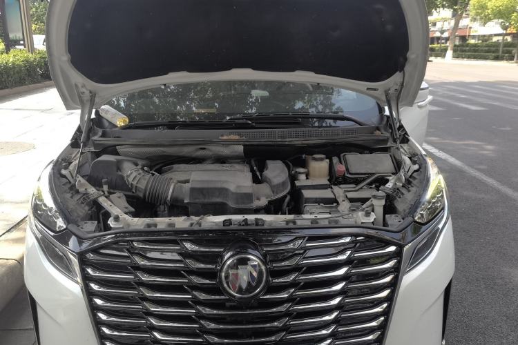Used Buick GL8 2020 ES Land Cruiser 653T Luxury Edition Engine Bay