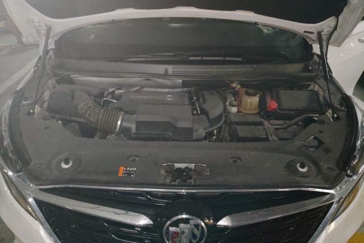 Used Buick GL8 2020 ES Land Cruiser 653T Comfort Edition Engine Bay