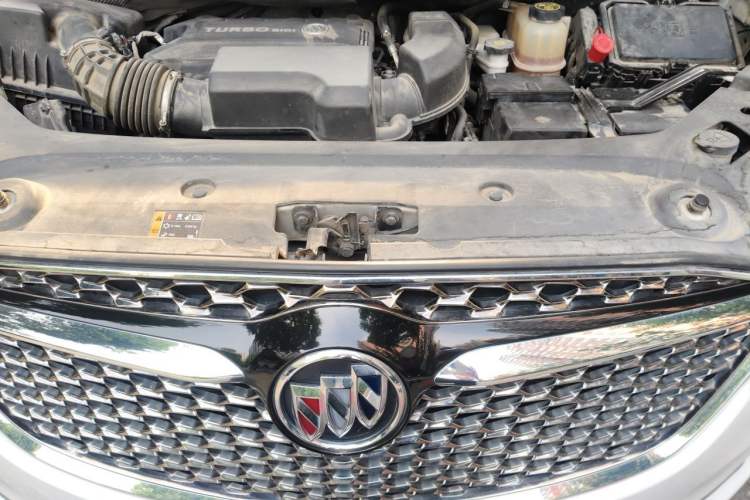 Used Buick GL8 2020 ES Land Cruiser 653T Comfort Edition Engine Bay