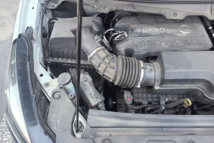 Used Buick GL8 2020 Land Business Class 652T Premium Model Engine Bay Right