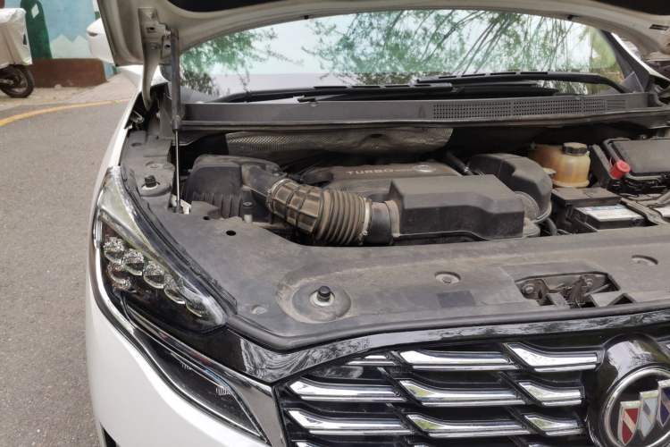 Used Buick GL8 2020 ES Land Cruiser 653T Luxury Edition Engine Bay Right