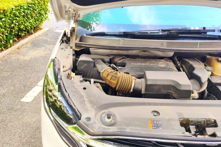 Used Buick GL8 2020 ES Land Cruiser 653T Luxury Edition Engine Bay Right