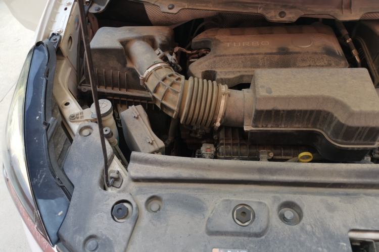 Used Buick GL8 2020 Land Cruiser Executive Class 652T Comfort Model Engine Bay Right