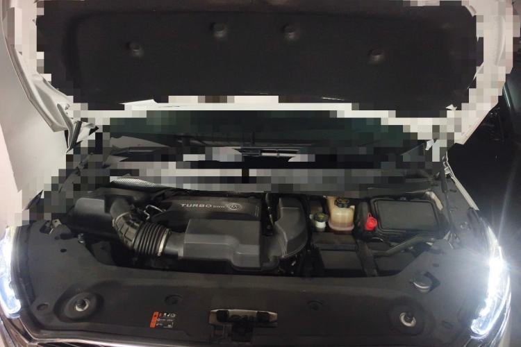 Used Buick GL8 2020 ES Land Cruiser 653T Luxury Edition Engine Bay