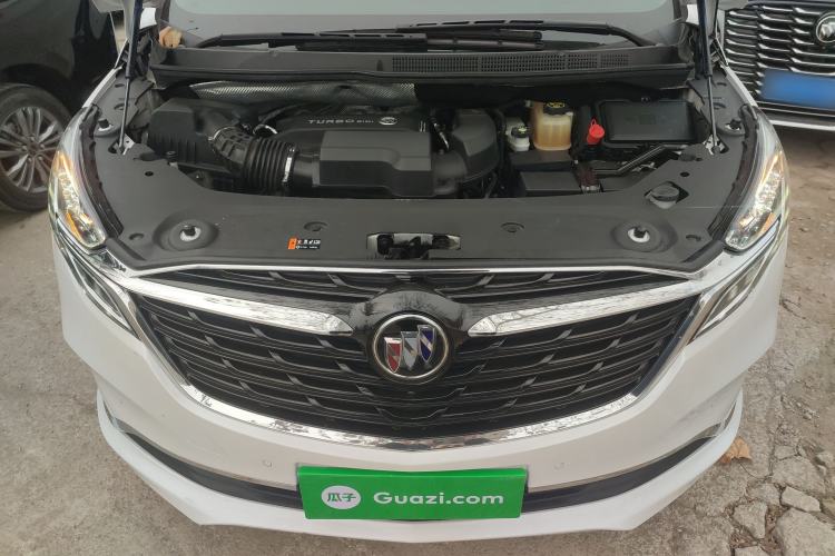 Used Buick GL8 2020 ES Land Cruiser 653T Luxury Model Engine Bay