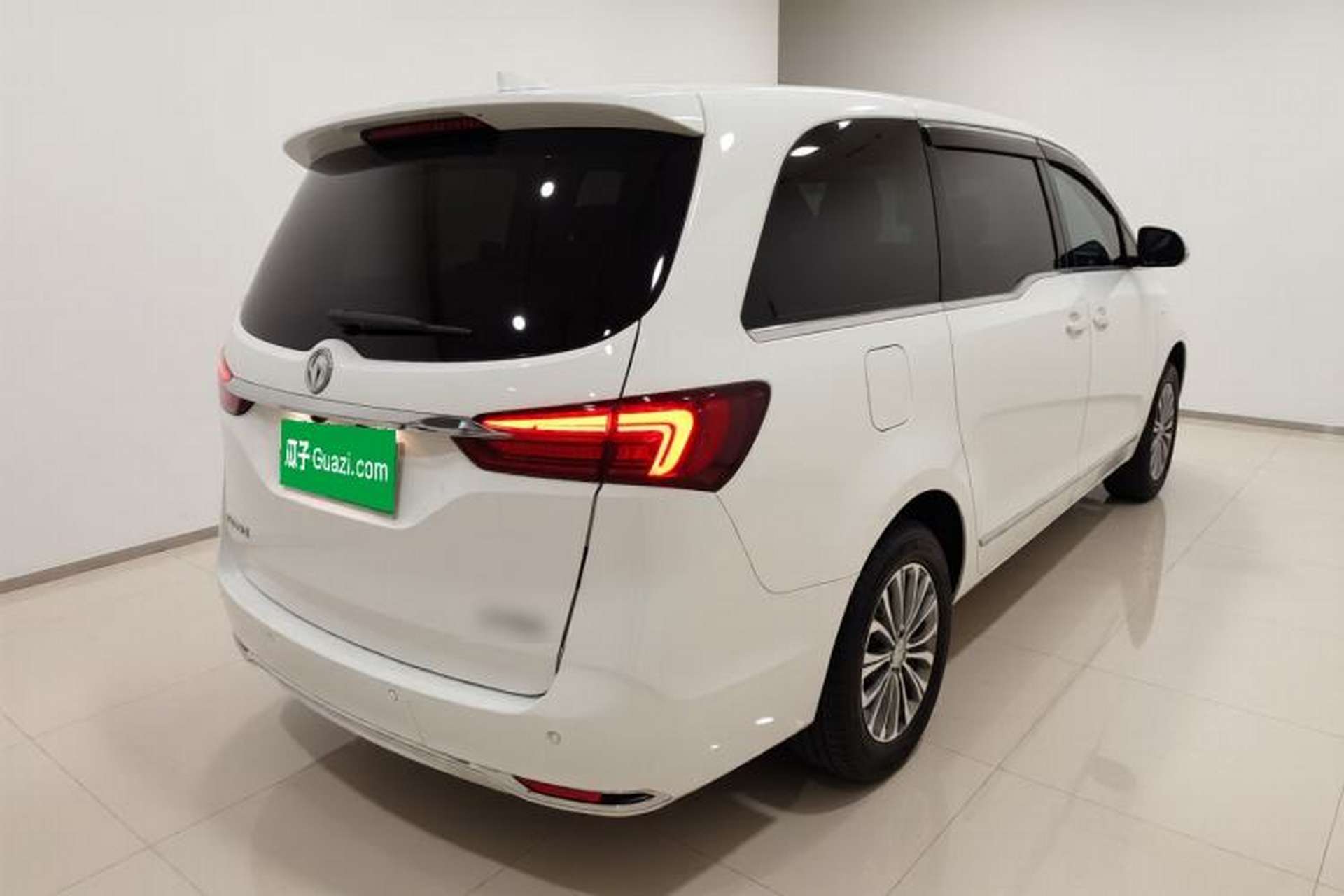 Used Buick GL8 2020 Land Business Class 652T Luxury Model Exterior 5