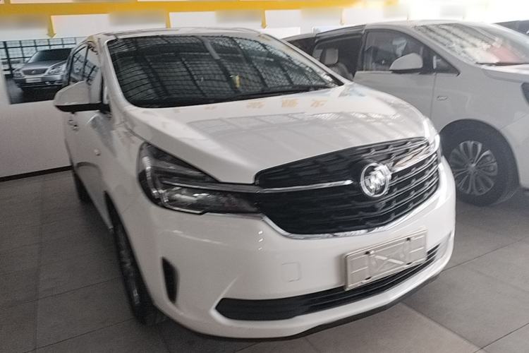 Used Buick GL8 2020 Land Business Class 652T Luxury Model Front Right 45 Deg