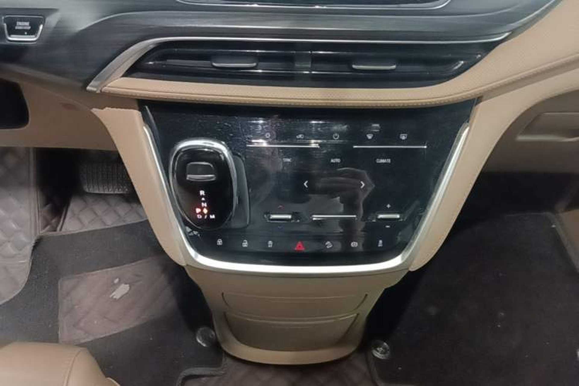 Used Buick GL8 2020 ES Land Cruiser 653T Luxury Edition Gear Lever