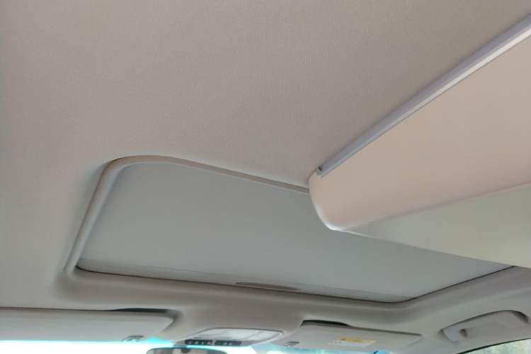Used Buick GL8 2020 ES Land Cruiser 653T Comfort Edition Headliner