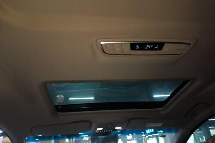Used Buick GL8 2020 ES Land Cruiser 653T Luxury Edition Headliner