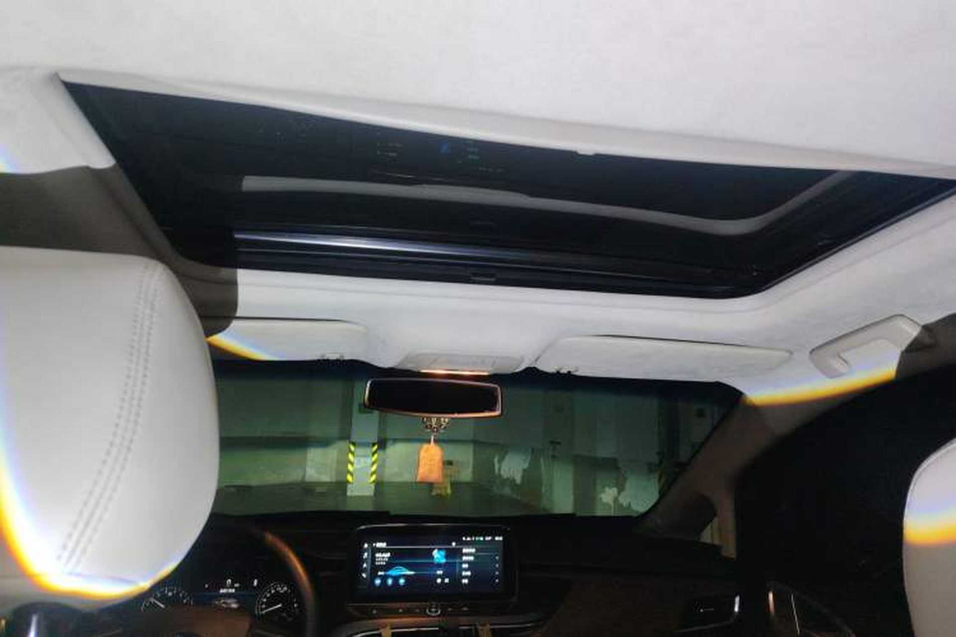 Used Buick GL8 2020 Land Business Class 652T Luxury Model Headliner