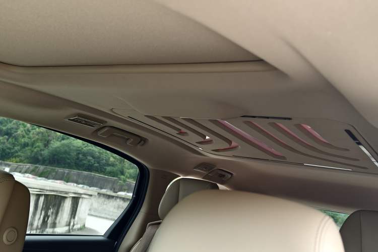 Used Buick GL8 2020 ES Land Cruiser 653T Luxury Edition Headliner