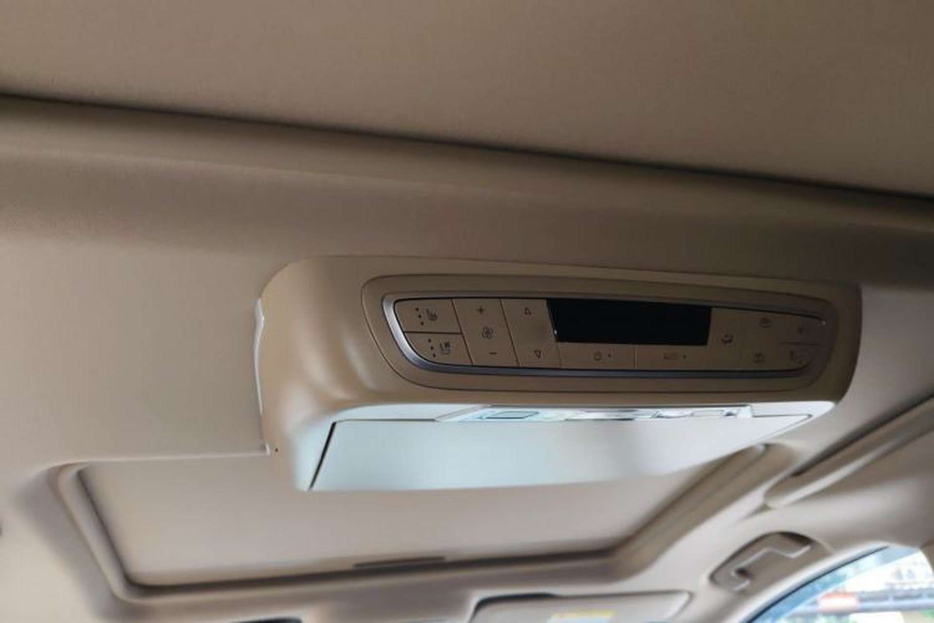 Used Buick GL8 2020 ES Land Cruiser 653T Flagship Model Headliner