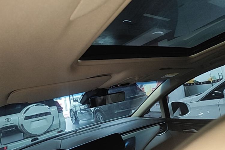 Used Buick GL8 2020 ES Land Cruiser 653T Luxury Model Headliner