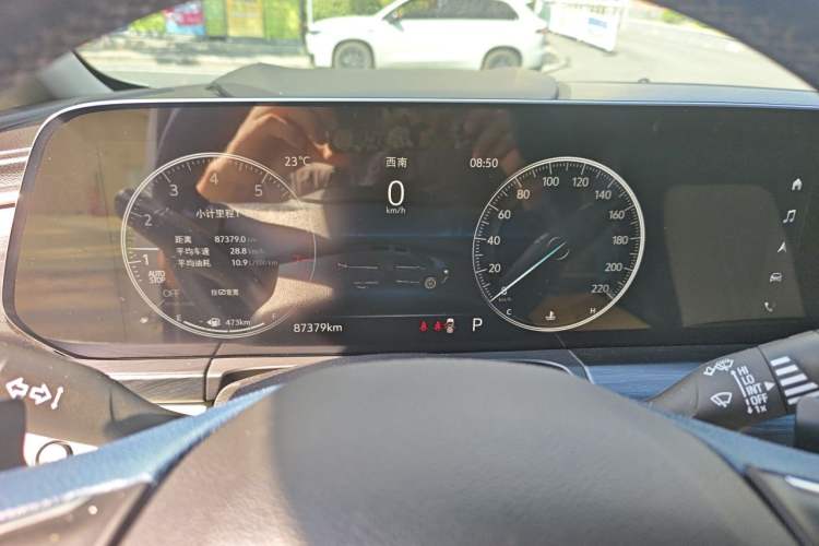 Used Buick GL8 2020 ES Land Cruiser 653T Comfort Edition Instrument Cluster
